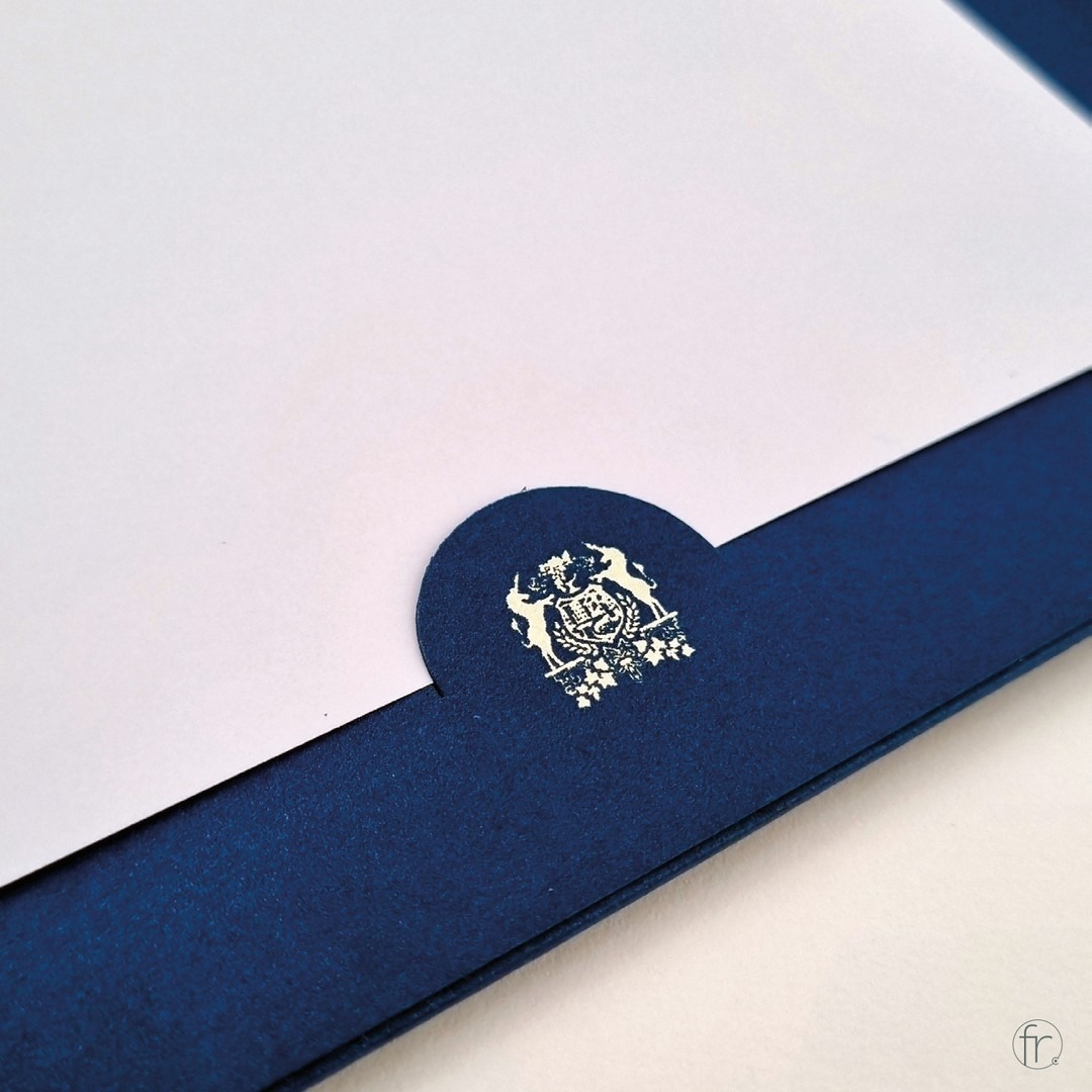 Création et conception graphique de la carte de soins du SPA Le Bristol image 4